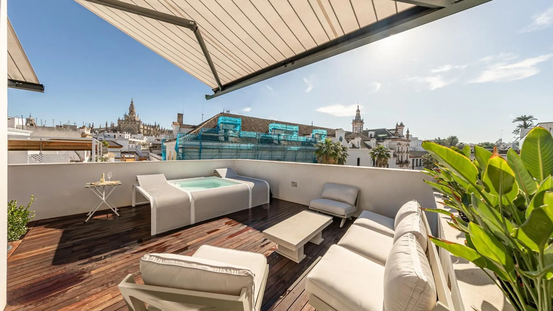 Green-Apartments Reales Atarazanas Suites Sevilla 0*,