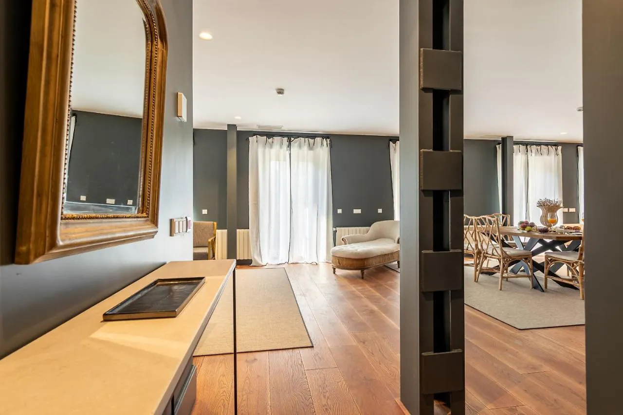 Apartment Green-Apartments Reales Atarazanas Suites Seville Spain