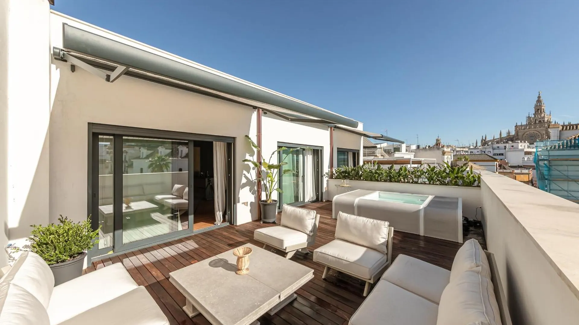 Green-Apartments Reales Atarazanas Suites Seville Apartment